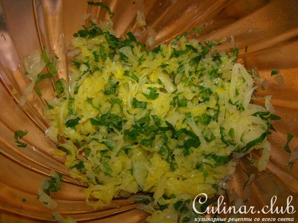 Капустные оладьи с сыром