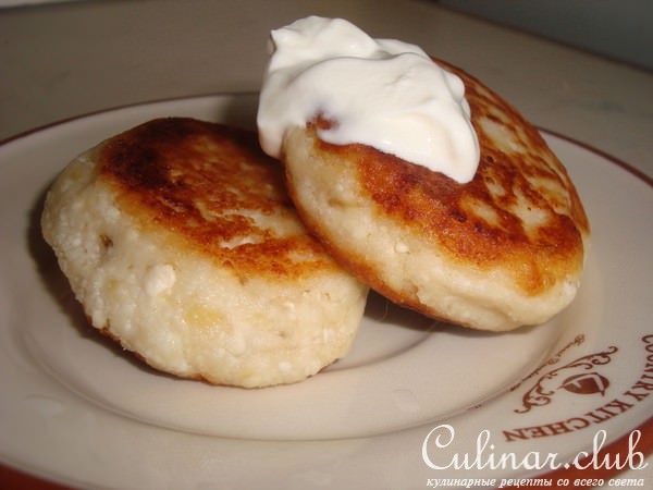 СЫРНИКИ С БАНАНОМ (без яиц)