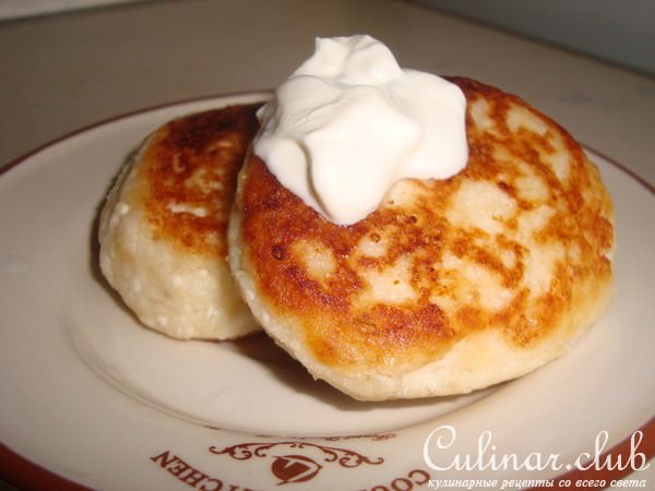 СЫРНИКИ С БАНАНОМ (без яиц)