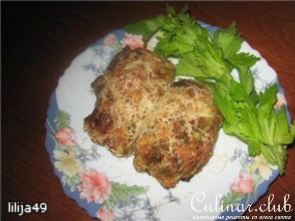 Гречневая каша с грибами в капустных листьях