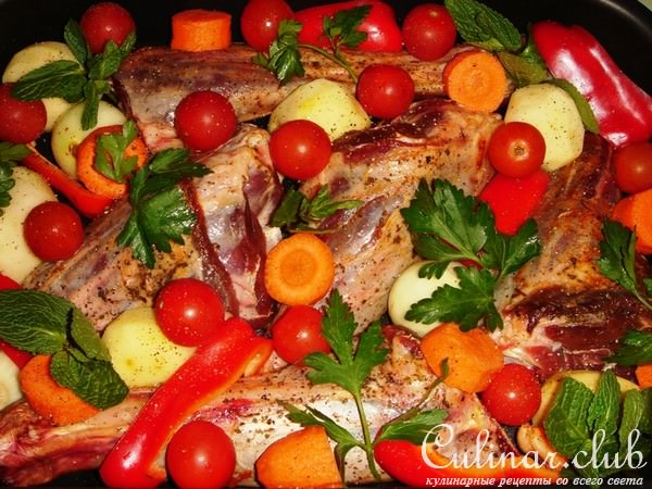 Ягнятина с овощами