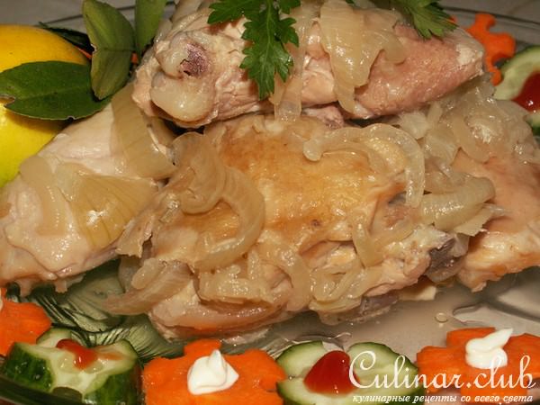 Курица в луковом соусе