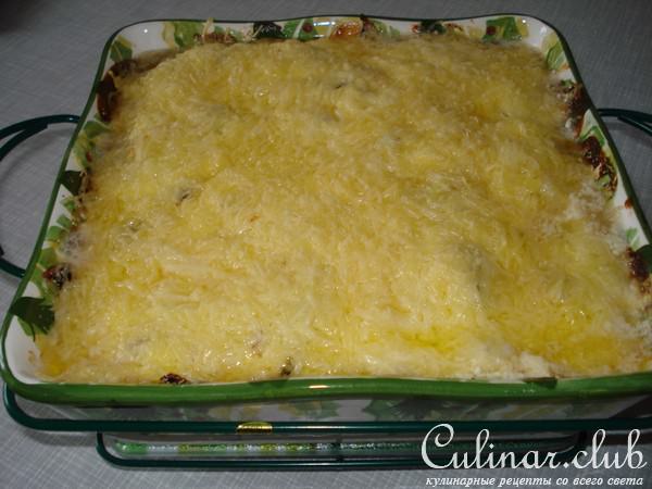 Курица под грибной шапкой