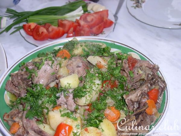 Утиное рагу из духовки (по-простому)