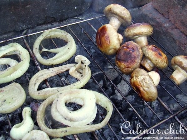 мясо на углях и все что нужно к нему, короче - весна пришла!!!