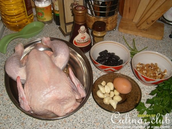Фаршированная курица.