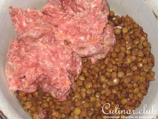 Перец,фаршированный чечевицой с фаршем!