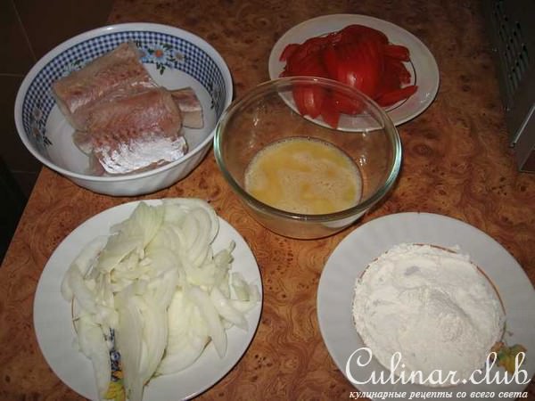 Рыба, запеченная с помидорами и сыром