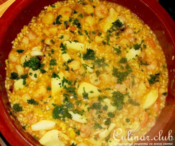 рис с морскими гребешками и каракатицей...