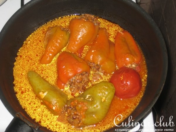 Перец,фаршированный чечевицой с фаршем!