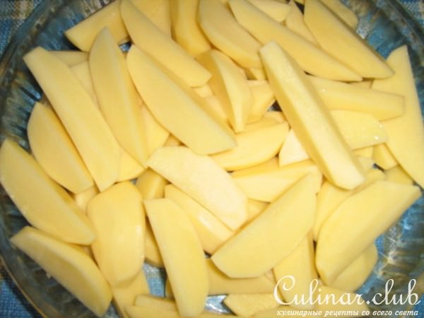 Картошка деревенская с сосисками