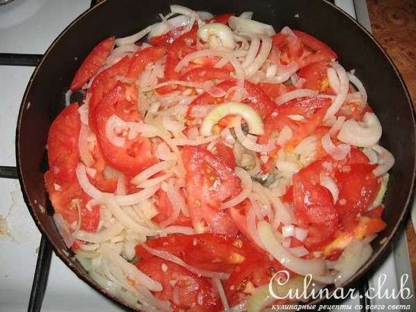 Рыба, запеченная с помидорами и сыром