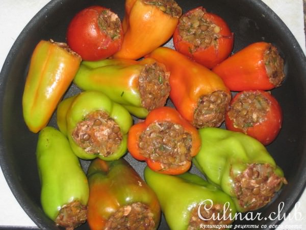 Перец,фаршированный чечевицой с фаршем!