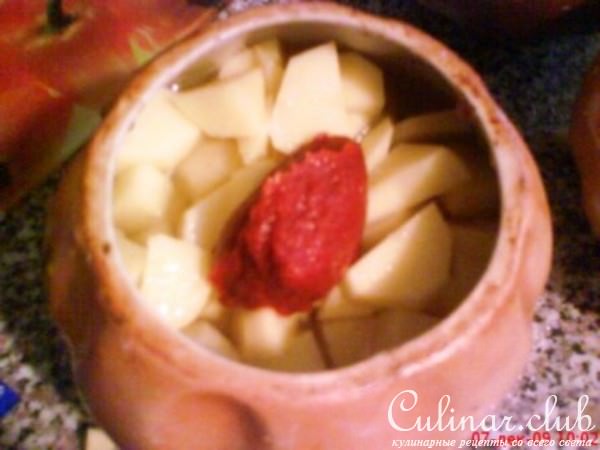 Говядина с картошкой, тушенная в горшочках(Вариант.