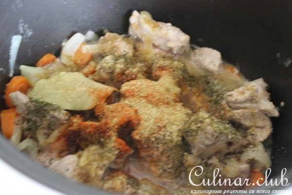 Мясное рагу с фасолью