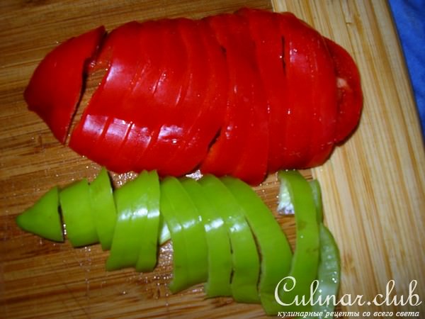 Колбаски с жареными клецками