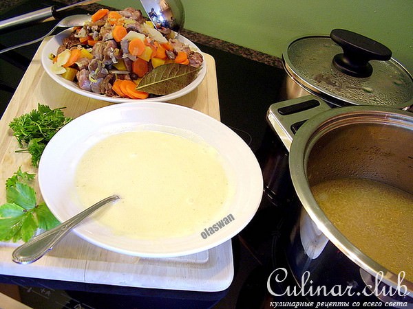 Мясо ягненка под белым соусом