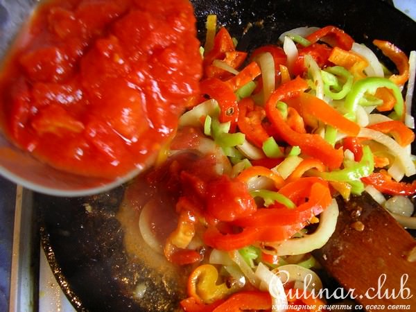 Колбаски с жареными клецками