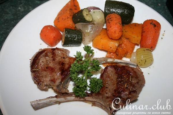 Каре ягнёнка с овощами