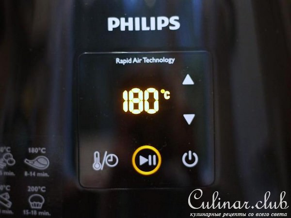 Румяная курочка, приготовленная в мультипечи Philips