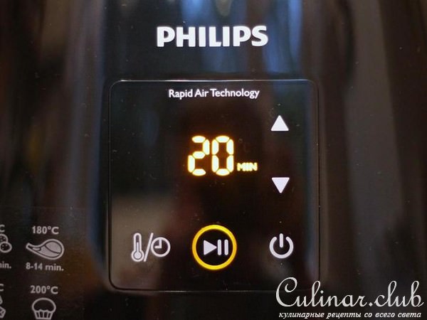 Румяная курочка, приготовленная в мультипечи Philips