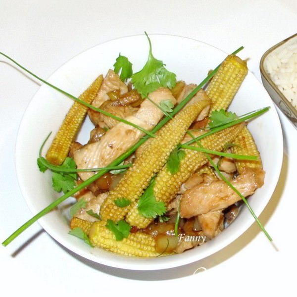 Кукурузные початки с индейкой