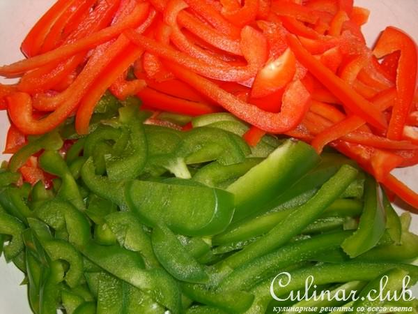 Филе курочки в лаваше со специями!