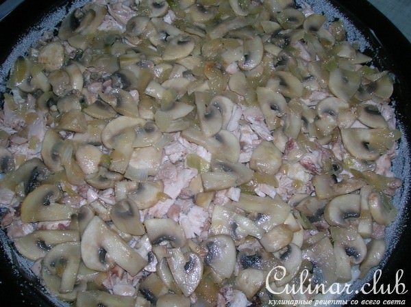 Запеканка " Снежная", невероятно нежная, рисовая с грибами и курятиной