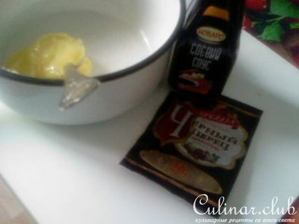 Куриные плечики в чесночно-медовой глазури.
