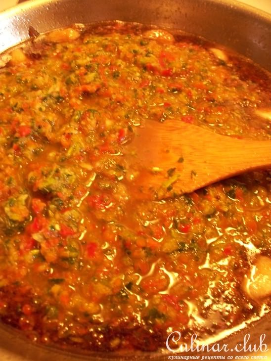 Куриные грудки с ананасами.
