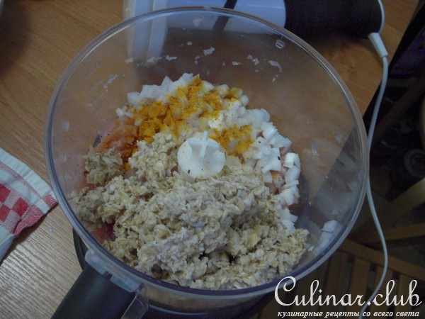 Куриные фрикадельки с соусом из гаспаччо