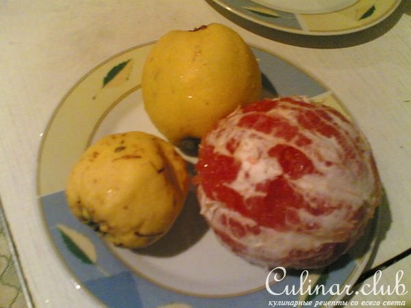 Курица с айвой и грейпфрутом