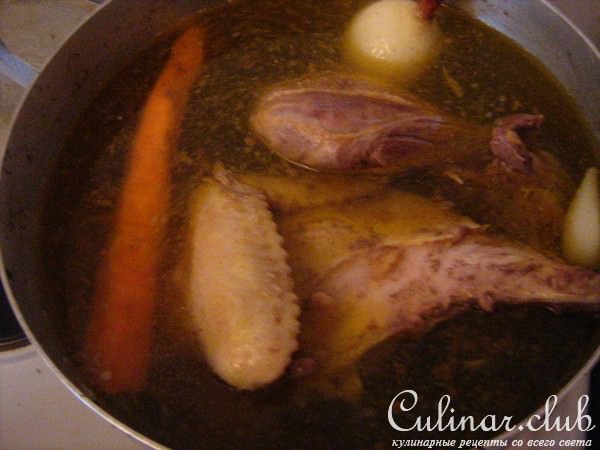 Бешбармак не совсем по-казахски.