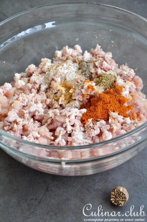 Ароматная куриная колбаса