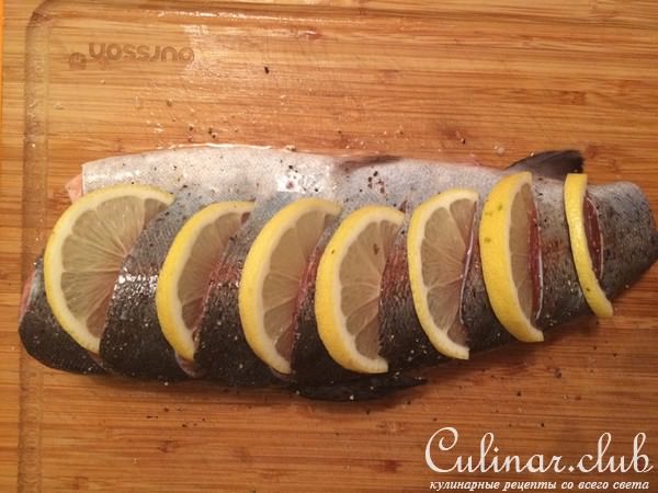 Сибас на пару с кабачком и грейпфрутом