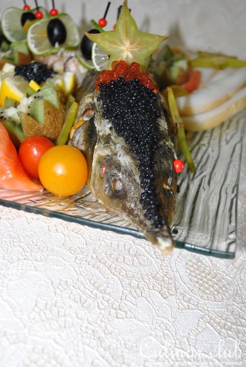Деликатесный осетр, фаршированный к празднику или Very Important Fish