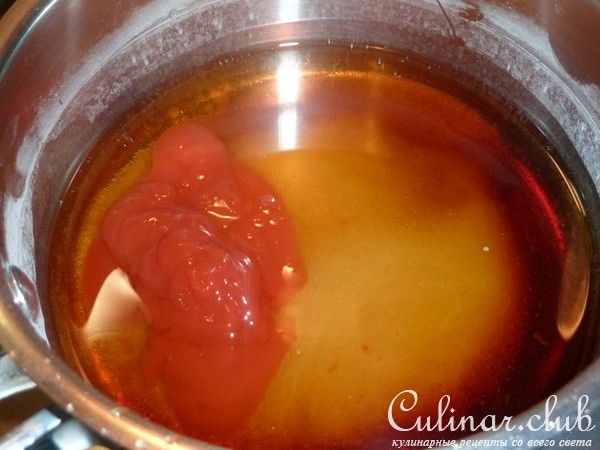 Карп с овощами и кисло-сладким соусом