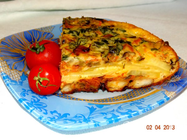 Заливной рыбный пирог с картофелем и овощами