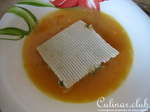 Вафли с курицей к завтраку
