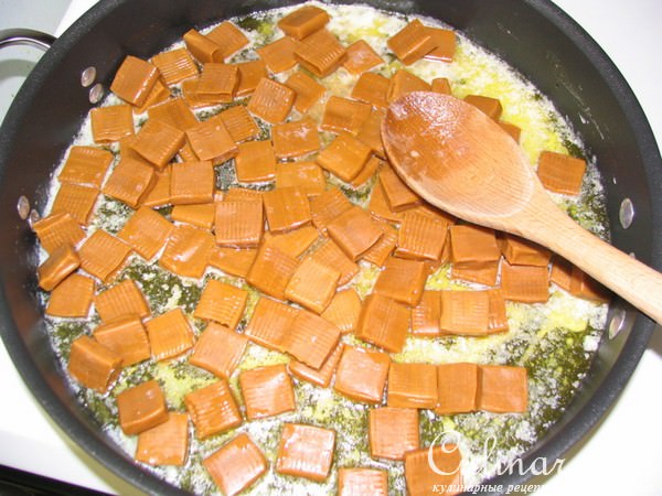 рулет из кукурузных палочек.