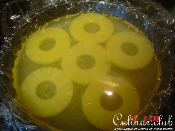 Pineapple upside down cake (" Ананасовые вверхтормашки")