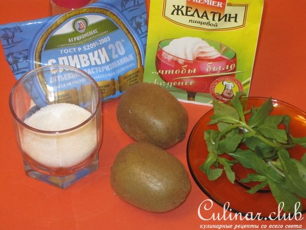 Панна котта с мятой.