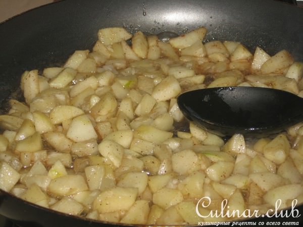 Яблочно-ананасовый крамбл