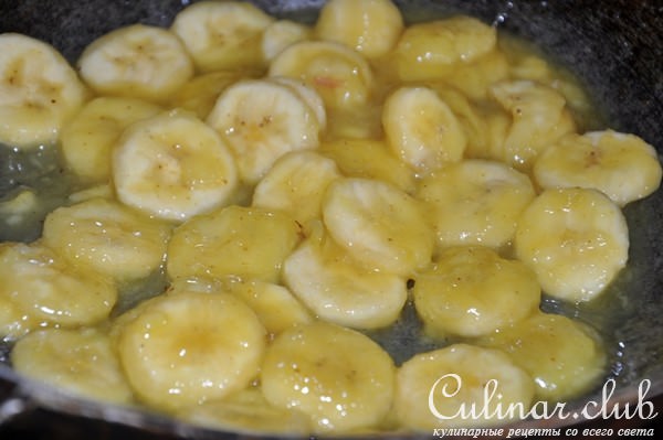 Бананы с медом и карри