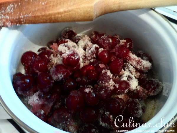 Варенье из вишни с шоколадом и ликёром.(Пьяная вишня)