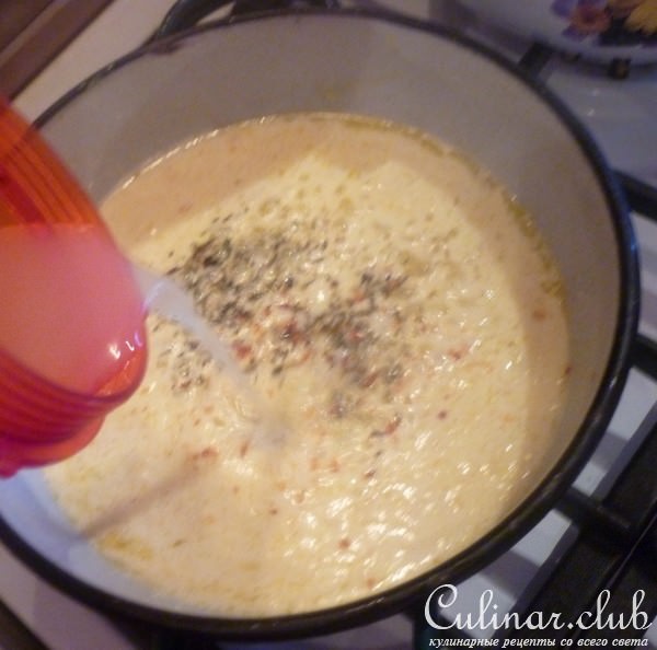 Паста Linguine с лимонным соусом для нежной курочки с чесноком