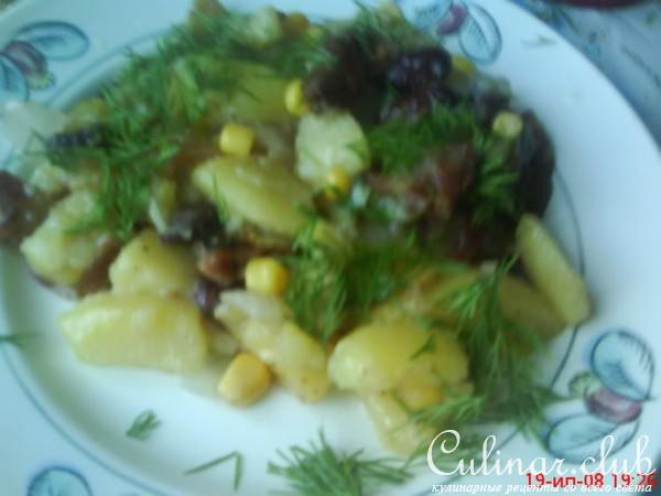 Картошка запеченная с овощами