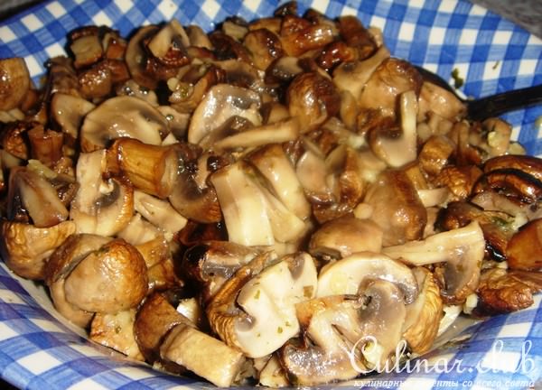Закусочка из шампиньонов