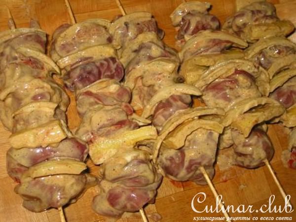 Шашлычки из куриной печени