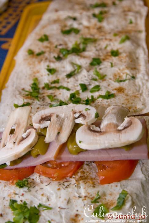 Ветчина в лаваше (быстрои вкусно)))